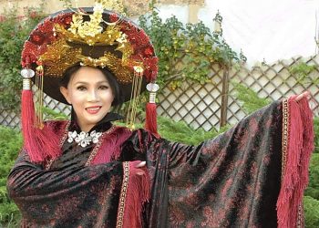 Vân Thanh – Tôi cảm thấy tự hào khi được diễn trên đất Pháp