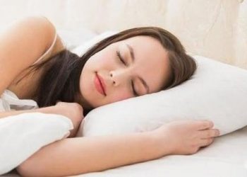 Trước khi đi ngủ chỉ cần chăm chỉ thực hiện ‘2 có, 3 không’ này, ung thư sẽ ‘chạy xa’