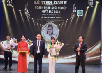 New Sky Group vinh dự được Viện IMRIC, Viện IRLPIE vinh danh “Doanh Nhân Doanh Nghiệp Khởi Nghiệp Xuất Sắc 2022”