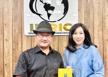 Bà Hồ Nhật Tú Trinh – Trưởng VP công chứng Hồ Nhật Tú Trinh thăm, làm việc với Viện IRLPIE, Viện IMRIC, TT TV pháp luật tại TP.HCM và Tạp chí Nhiếp ảnh và Đời sống phía Nam