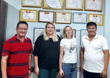 ĐOÀN CÁN BỘ VIỆN IMRIC VÀ VIỆN IRLIE ĐẾN THĂM VÀ LÀM VIỆC TẠI CÔNG TY MAYS RUVITEKS LB NGA