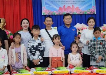 Thắm đượm lòng người về chương trình “Nấu ăn cho em”