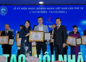 Nhựa Thuận Thiên sản phẩm đúng như tên gọi Bút ký CEO của Trần Văn