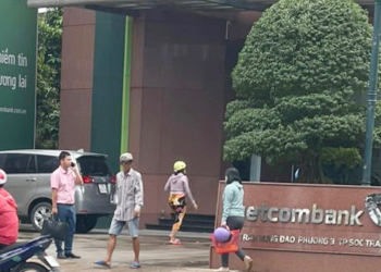 Vietcombank Sóc Trăng không thi hành bản án đã có hiệu lực pháp luật