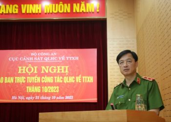 Lực lượng Công an các cấp phải tạo đòn bẩy cho người dân thực hiện dịch vụ công trực tuyến