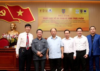 Tiến sĩ Bùi Đặng Dũng: Muốn đạt mục tiêu tăng trưởng cần tập trung đầu tư vào khu công nghiệp