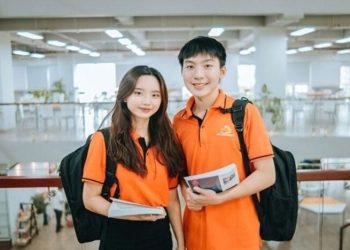 Ngành học nào giúp sinh viên ra trường thu nhập tỷ đồng mỗi năm?