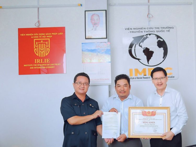 Viện IRLIE phối hợp Viện IMRIC: Tổ chức Hội nghị Tổng kết công tác năm 2023 và triển khai phương hướng năm 2024