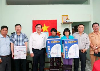 Viện IMRIC – Viện IRLIE phối hợp Tạp chí Nhiếp ảnh&Đời sống bàn giao căn nhà tình thương tại huyện Bình Đại, tỉnh Bến Tre