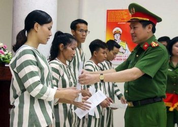 Toà án nhân dân Tối cao: Hướng dẫn mới nhất về điều kiện xét đặc xá người đang được tạm đình chỉ chấp hành án phạt tù