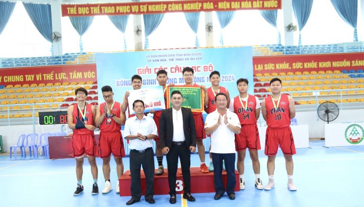Viện IMRIC – Viện IRLIE, Tạp chí Doanh nghiệp và Trang trại Việt Nam phối hợp Sở VH,TT&DL Bình Dương: Tổ chức trao giải Giải bóng rổ các CLB Bình Dương mở rộng 2024