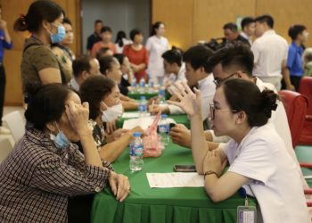 Hơn 1 nghìn người được khám tầm soát miễn phí bệnh tim mạch, thận