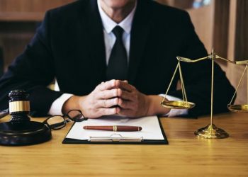 Xây dựng cơ chế, chính sách cho người làm công tác xây dựng pháp luật để nâng cao hiệu quả công tác thi hành pháp luật