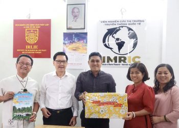 Tiếp, làm việc về chương trình phối hợp, hợp tác triển khai nhiệm vụ khoa học với Hội Liên hiệp Phụ nữ tỉnh Bến Tre