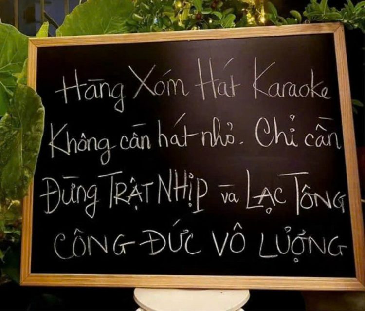 Bi và hài sau ly rượu Tết