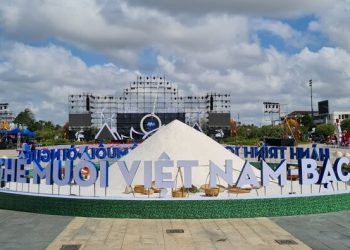 Bạc Liêu: Nâng tầm giá trị hạt muối Việt Nam, một hành trình trăm năm “Nghề muối – Đời người”