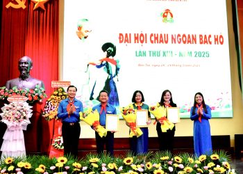 TS. Hồ Minh Sơn vinh dự tiếp tục nhận bằng khen của Chủ tịch UBND Bến Tre năm 2025