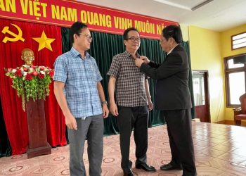 Hiệp hội Trang trại và Doanh nghiệp nông nghiệp Việt Nam: Long trọng trao Kỷ niệm chương cho Lãnh đạo Sở Nông nghiệp và Môi trường tỉnh Gia Lai