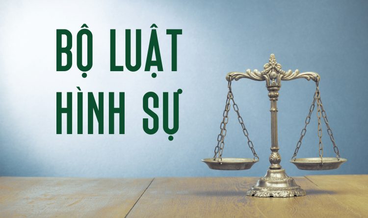 TS. Hồ Minh Sơn: Pháp lý của vụ phá cửa nhà hàng xóm do bị nhắc nhở hát karaoke – Bị khởi tố vì trốn thuế, TikToker ‘Cún Bông’ đối diện hình phạt nào?