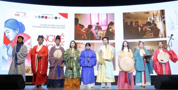 Khi Gen Z tìm đường hướng mới để bảo vệ, phát huy di sản Việt