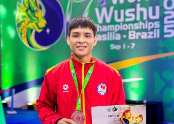 Võ sĩ Quảng Ngãi Đinh Văn Tâm giành Huy chương Bạc tại Giải vô địch Wushu Thế giới 2025