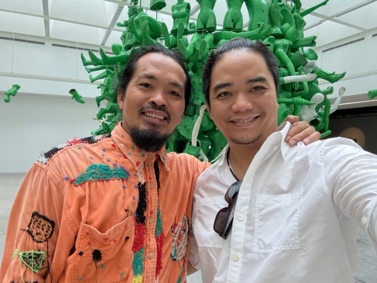 Rác sĩ “khùng” Nguyễn Quốc Dân người biến những thứ bỏ đi thành tác phẩm nghệ thuật