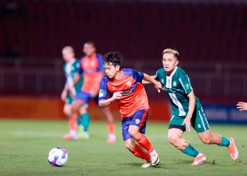 Thầy trò HLV Nguyễn Việt Thắng ngược dòng thành công, giành chiến thắng trên sân Thống Nhất