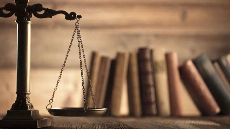 Tình huống pháp lý liên quan diễn viên Trương Ngọc Ánh và nữ hiệu trưởng Doãn Thị Lệ Xuân