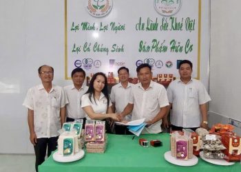 Lễ ký kết hợp tác phát triển bền vững ngành hàng gạo