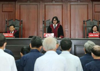 Xử lý nghiêm các hành vi lợi dụng dịp Tết để can thiệp vào hoạt động xét xử