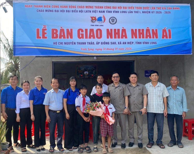 Hiệp hội Làng nghề Việt Nam – Viện IMRIC và Viện IRLIE: Bàn giao nhà nhân ái – Thắm đượm tình người tại tỉnh Vĩnh Long