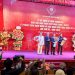Ông Hồ Minh Sơn tiếp tục nhận bằng khen của Chủ tịch Hiệp hội Làng nghề Việt Nam (VICRAFTS)
