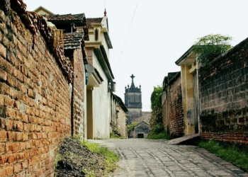 Làm thế nào để Luật Di sản văn hóa giữ được “tính thiêng”?