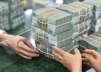 Công dân Việt Nam được nhận 330.000 đồng/người/ngày từ ngân sách Nhà nước theo Nghị quyết 16, cụ thể ra sao?