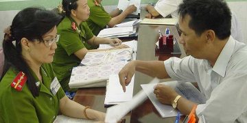 Không đứng tên nhà vẫn có thể đăng ký thường trú, Luật Cư trú quy định thế nào?