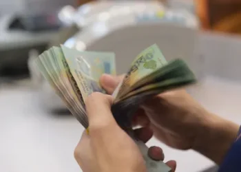 Từ 14/9/2026, hộ gia đình dưới 03 người nhận 5.000.000 đồng, trên 03 người nhận 8.000.000 đồng/tháng theo Quyết định 72 trong trường hợp nào?