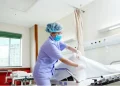Hộ lý có được hưởng phụ cấp ưu đãi nghề tại Nghị định 350 không?